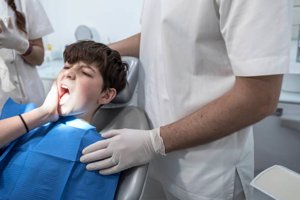 Best Cracked Tooth Emergency Dentist  in San Pasqual, CA